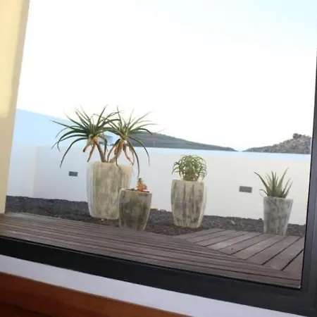 Villa Sleeps 10 Pool Wifi Puerto Calero